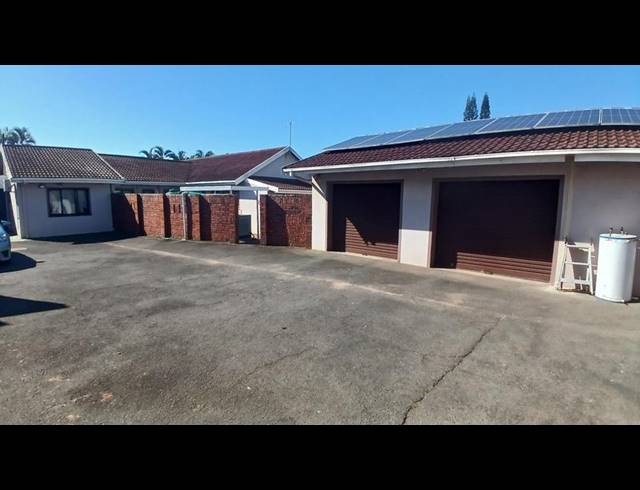 4 BEDROOM HOUSE FOR SALE IN SHALLCROSS